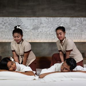 Premium Room Daily 60mn Spa Massage Airport Pick-Up Mini Bar